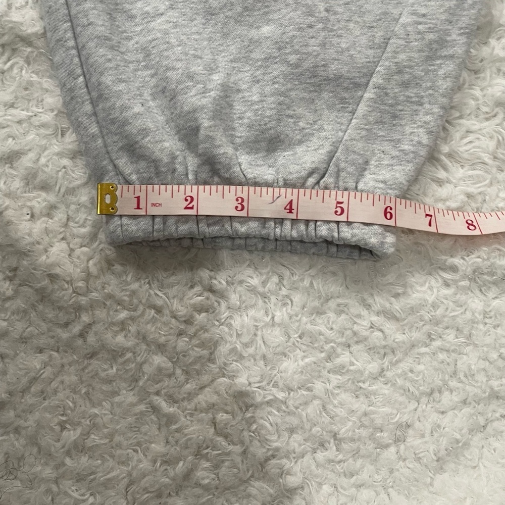 Universal Thread men’s Light Gray Joggers - Picture 9 of 12